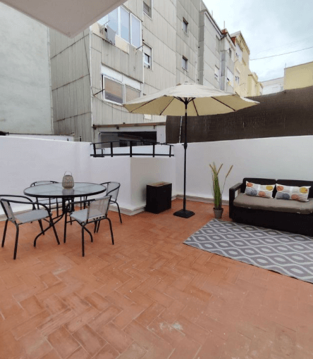 invernomics opiniones -terraza-2
